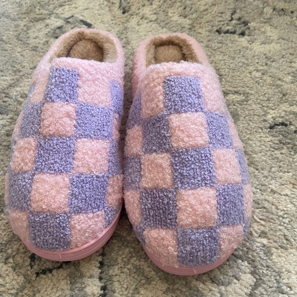 Pink Lily Cozy Checkered Slippers - Pink and Purple